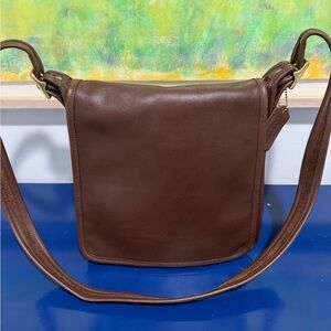 Vintage Coach 9144 Legacy Studio Flap Shoulder Bag Mahogany Brown Leather USA